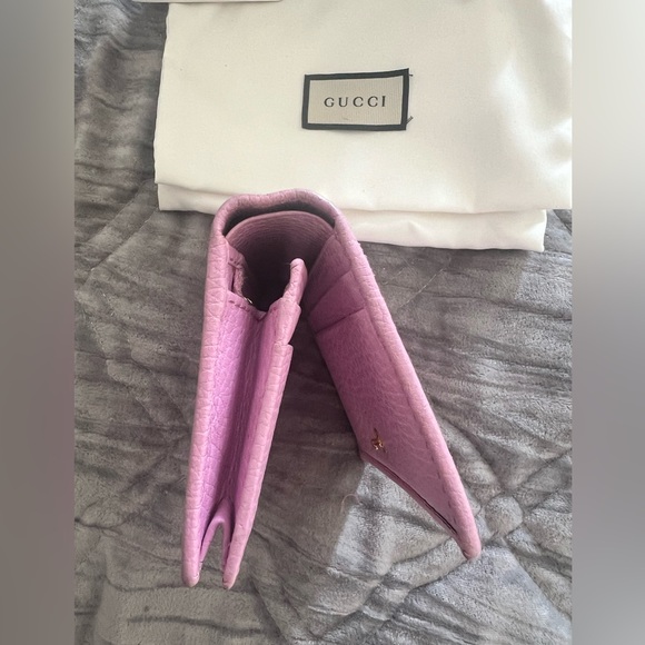 EUC FULL INCLUSION GUCCI LIMITED EDITION BIFOKD PINK CAT WALLET - Picture 4 of 7